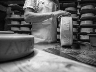 2021_09_alp_käsekeller__1 Kopie 2021_09_alp_käsekeller__1 Kopie